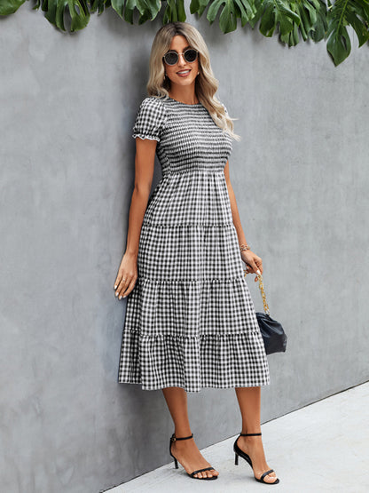 Women's fashion Plaid print pleated short sleeved dress