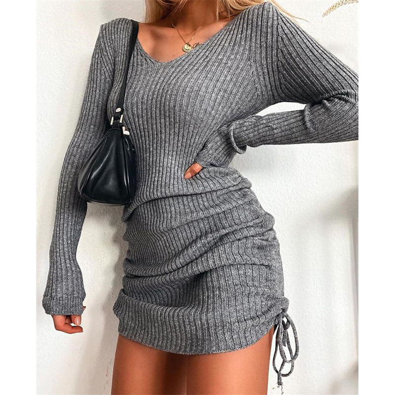 V-neck long-sleeved slim skirt with pleated drawstring bottoming dress